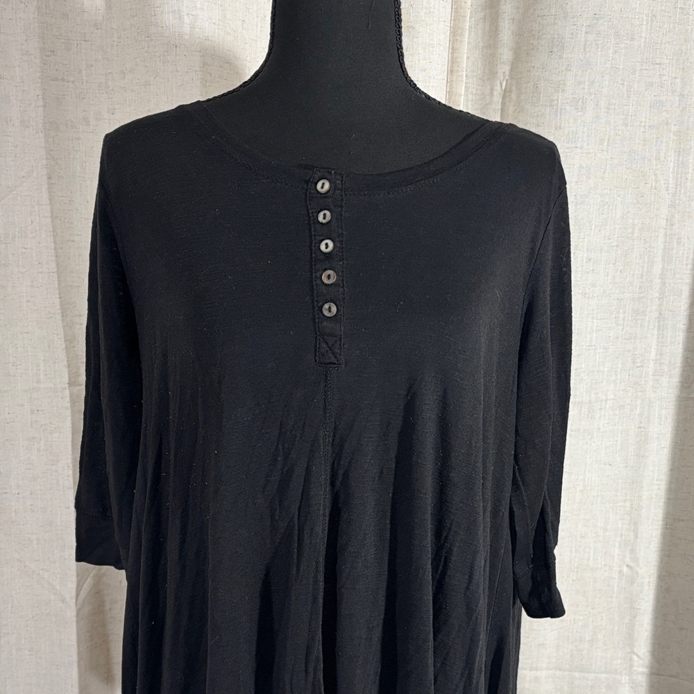 Urban Coco Women’s Black Button Front High Low Tunic Top